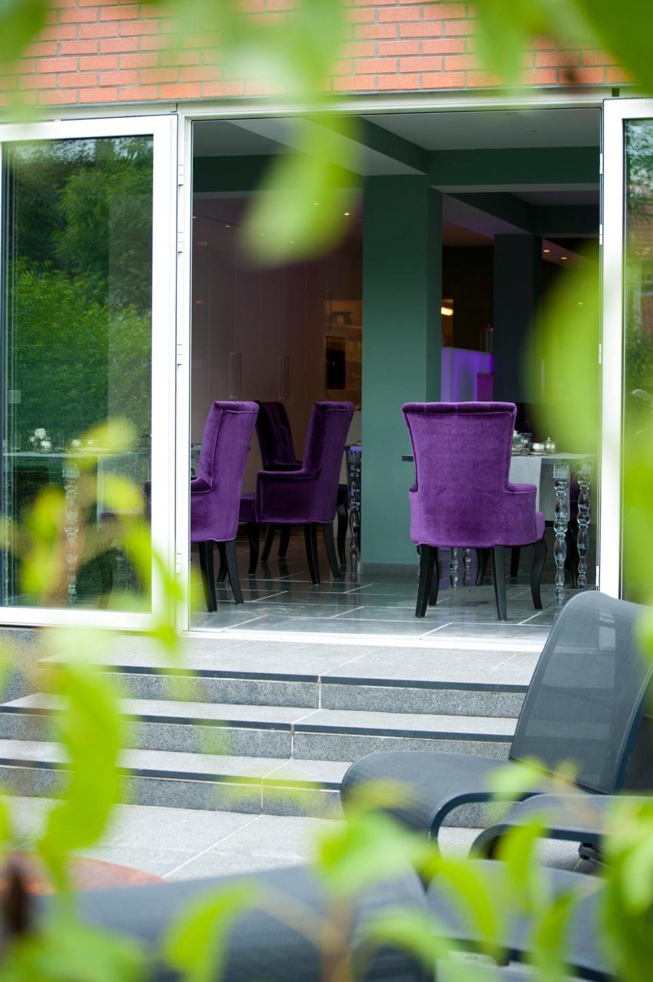 B&B Saint-Georges -Located In The City Centre Of Bruges- מראה חיצוני תמונה The interior of the restaurant